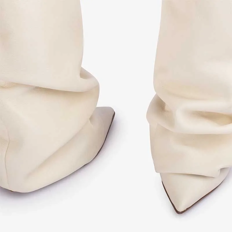 Bottes noires plissées à bout  - Women'S Fashion Trousers avis et prix
