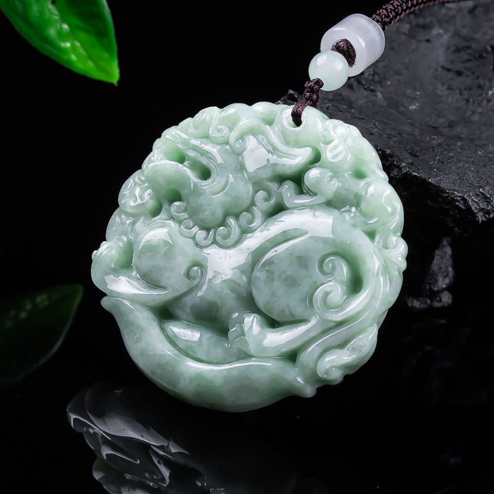 Collier pendentif Pixiu en jad - Women Fashion Designer avis et prix